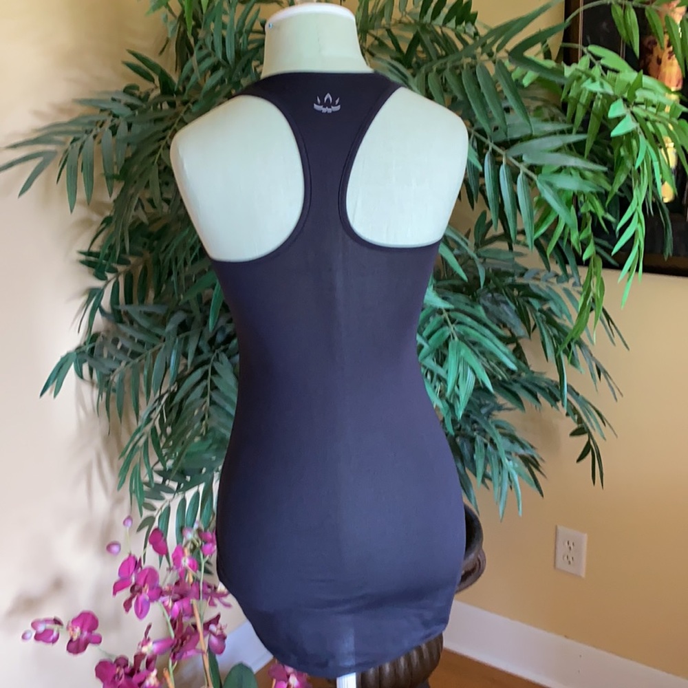 Beyond Yoga Racer Tank - Picture 3 of 3